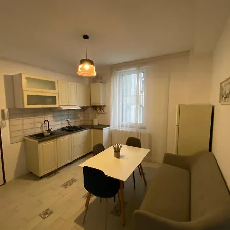 Apartament Ema Апартаменты